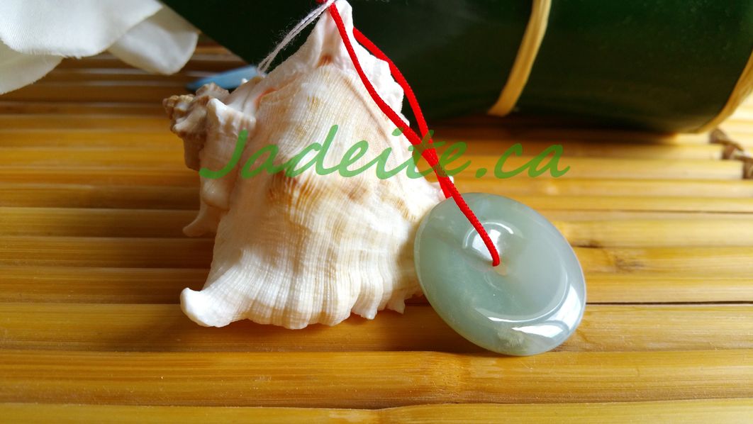 Grade A Natural Color Jadeite Pi Peace Jade Pendant with Yin Yan